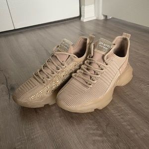 Steven Madden Maxima Blush Multi.  Size:7-7.5  Color: Blush Multi